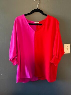 JODIFL Two-Tone Pink & Red V-Neck Blouse